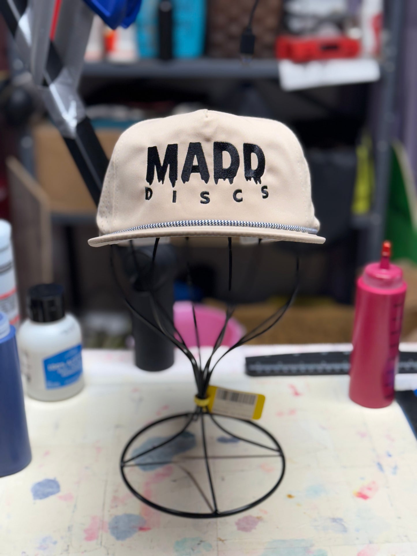Unstructured MADD Hat